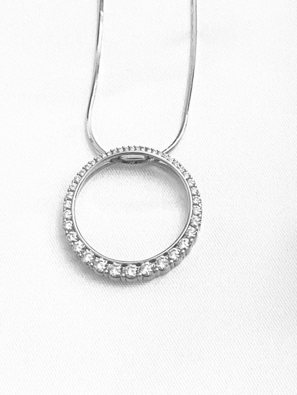 New Na Hoku! Eclipse Diamond Necklace 🌊🌴
